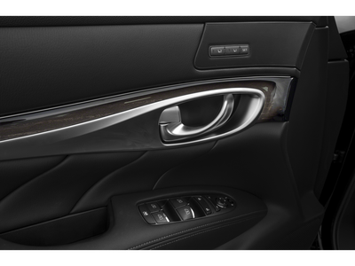 2015 INFINITI Q70 4dr Sdn V6 AWD