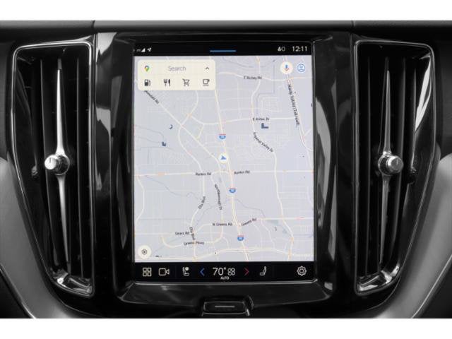 2023 Volvo XC60 Plus Bright Theme