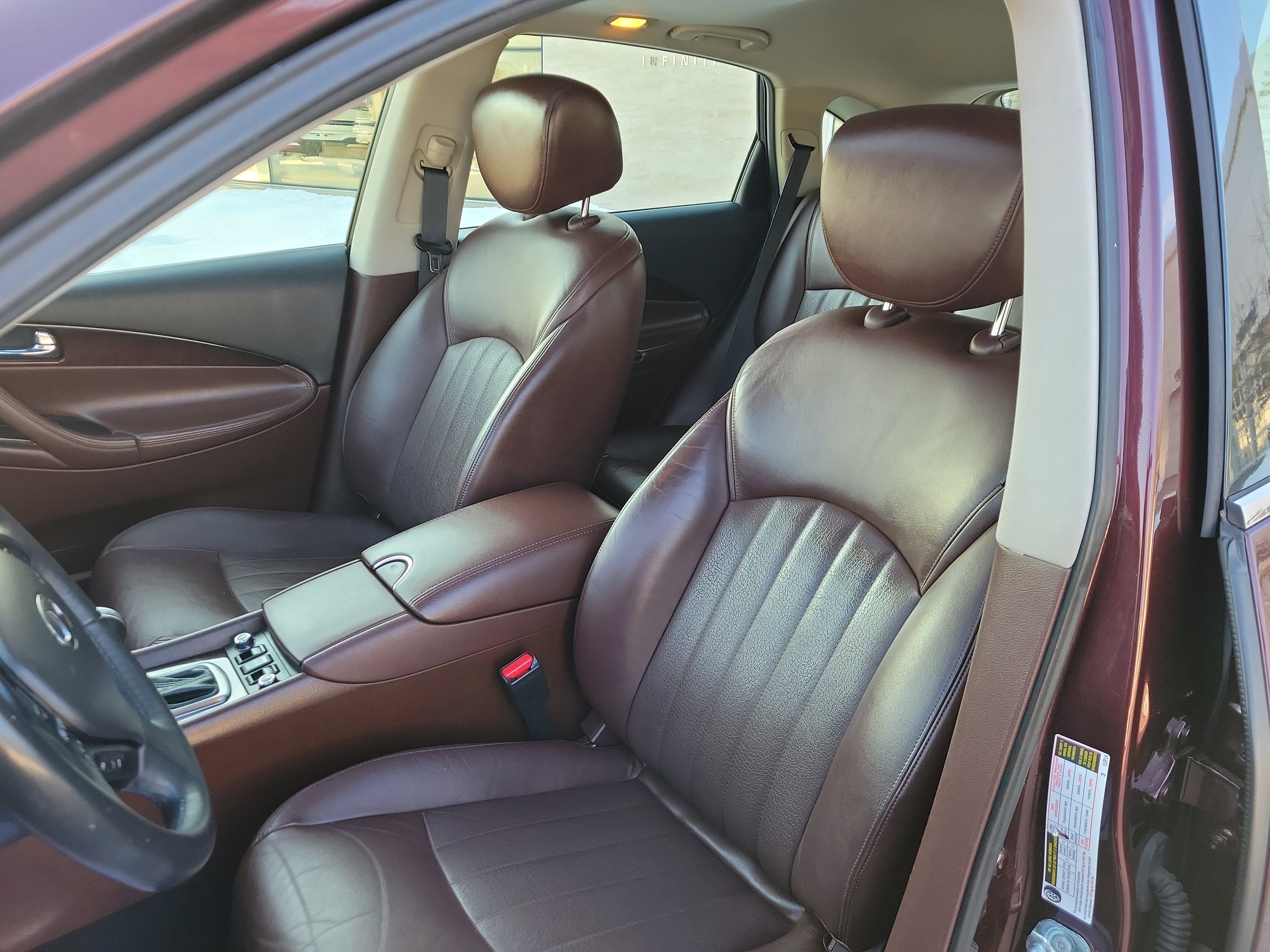 2017 INFINITI QX50 AWD