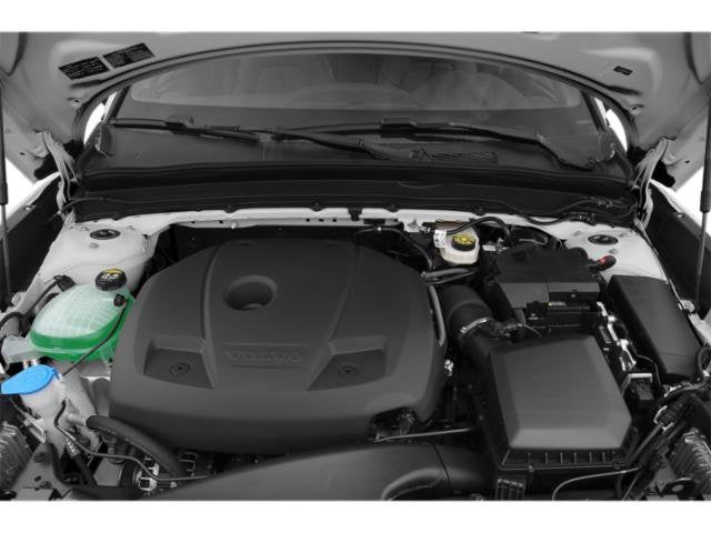 2019 Volvo XC40 Momentum