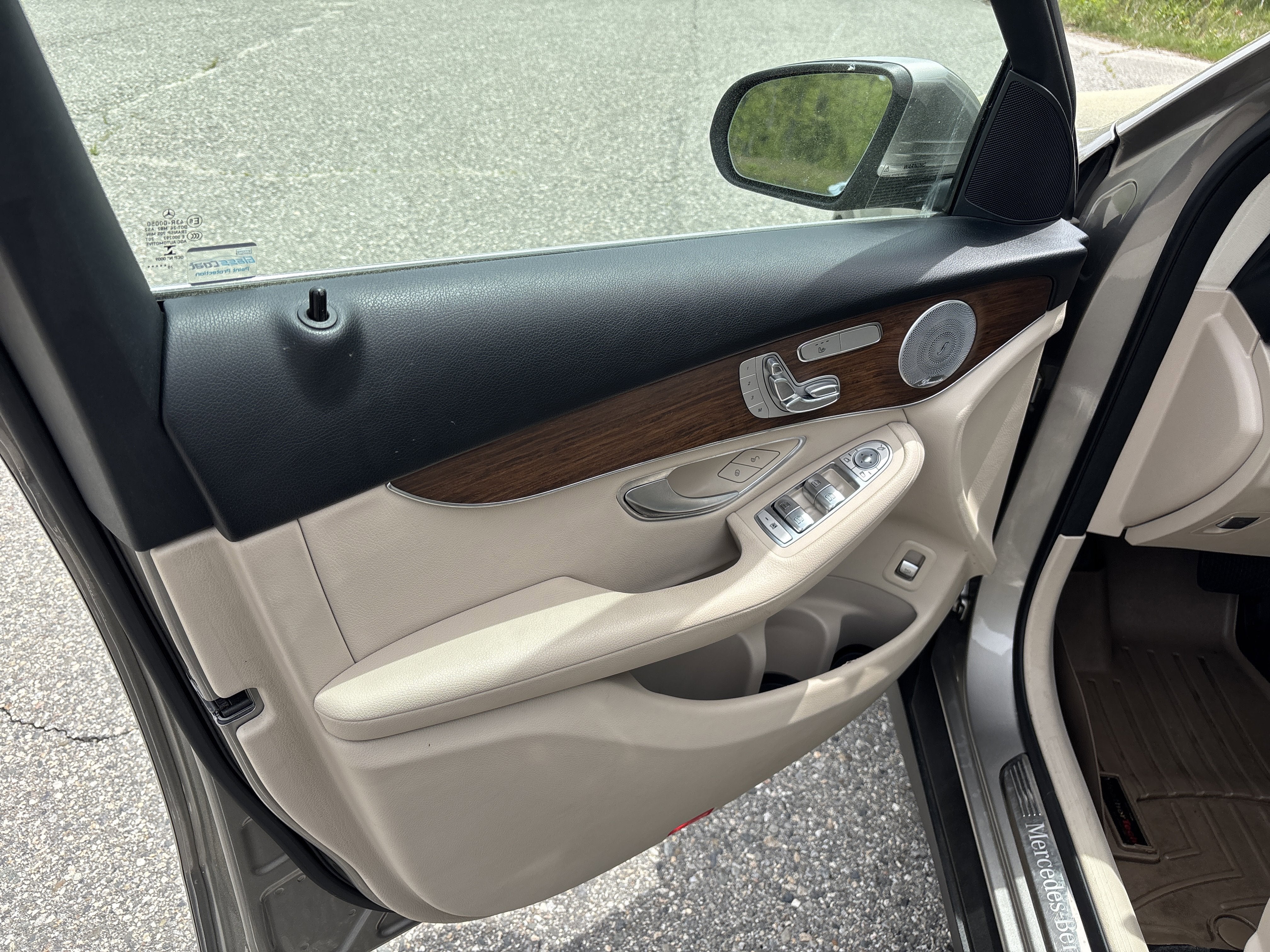 2020 Mercedes-Benz GLC GLC 300