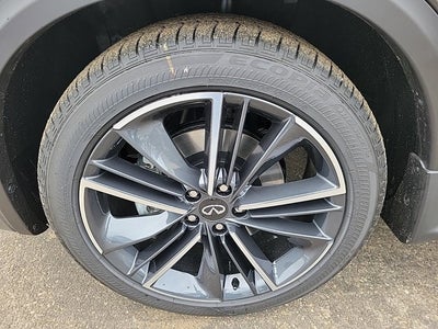 2025 INFINITI QX55 Essential AWD