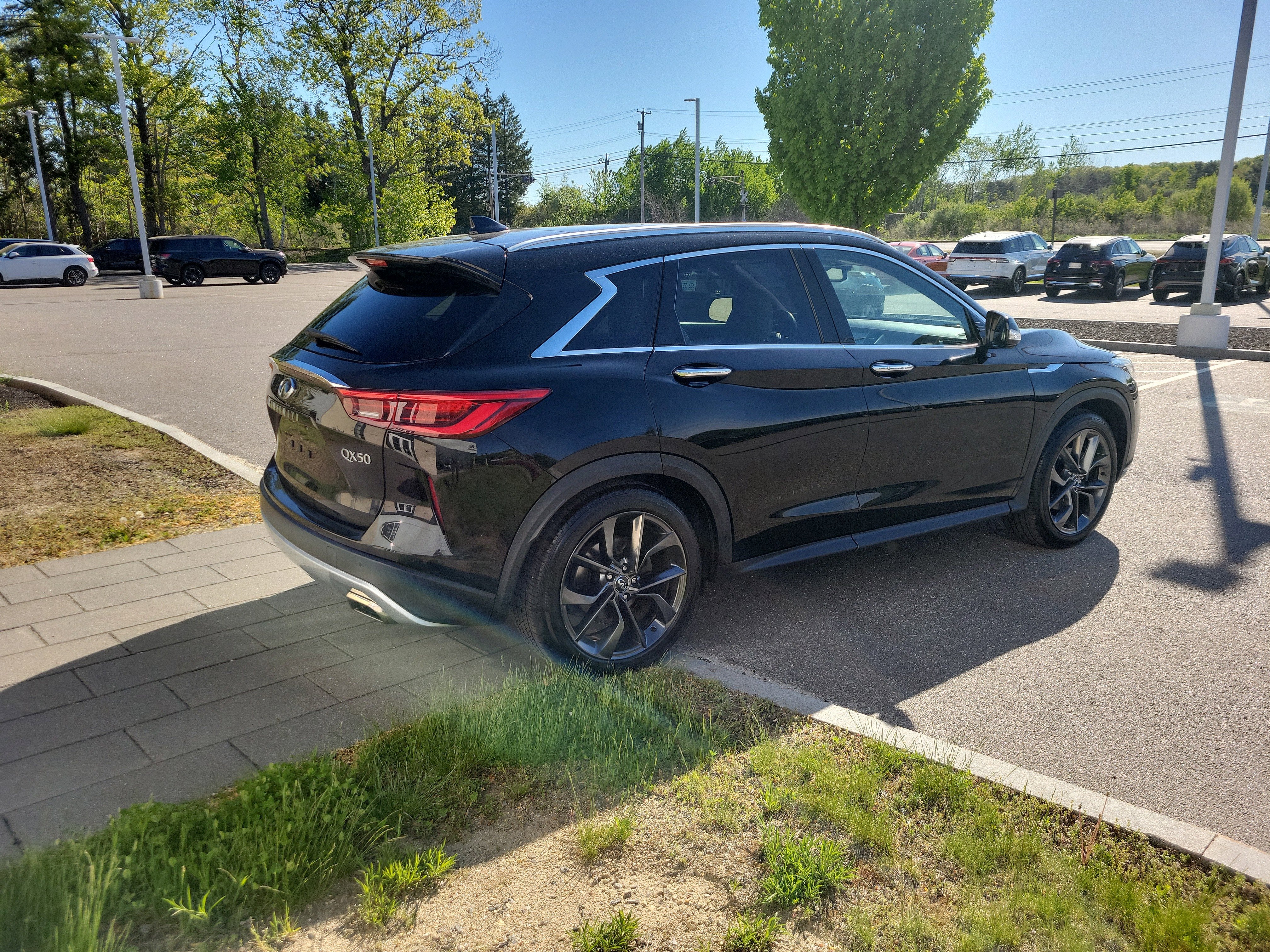 2019 INFINITI QX50 ESSENTIAL AWD