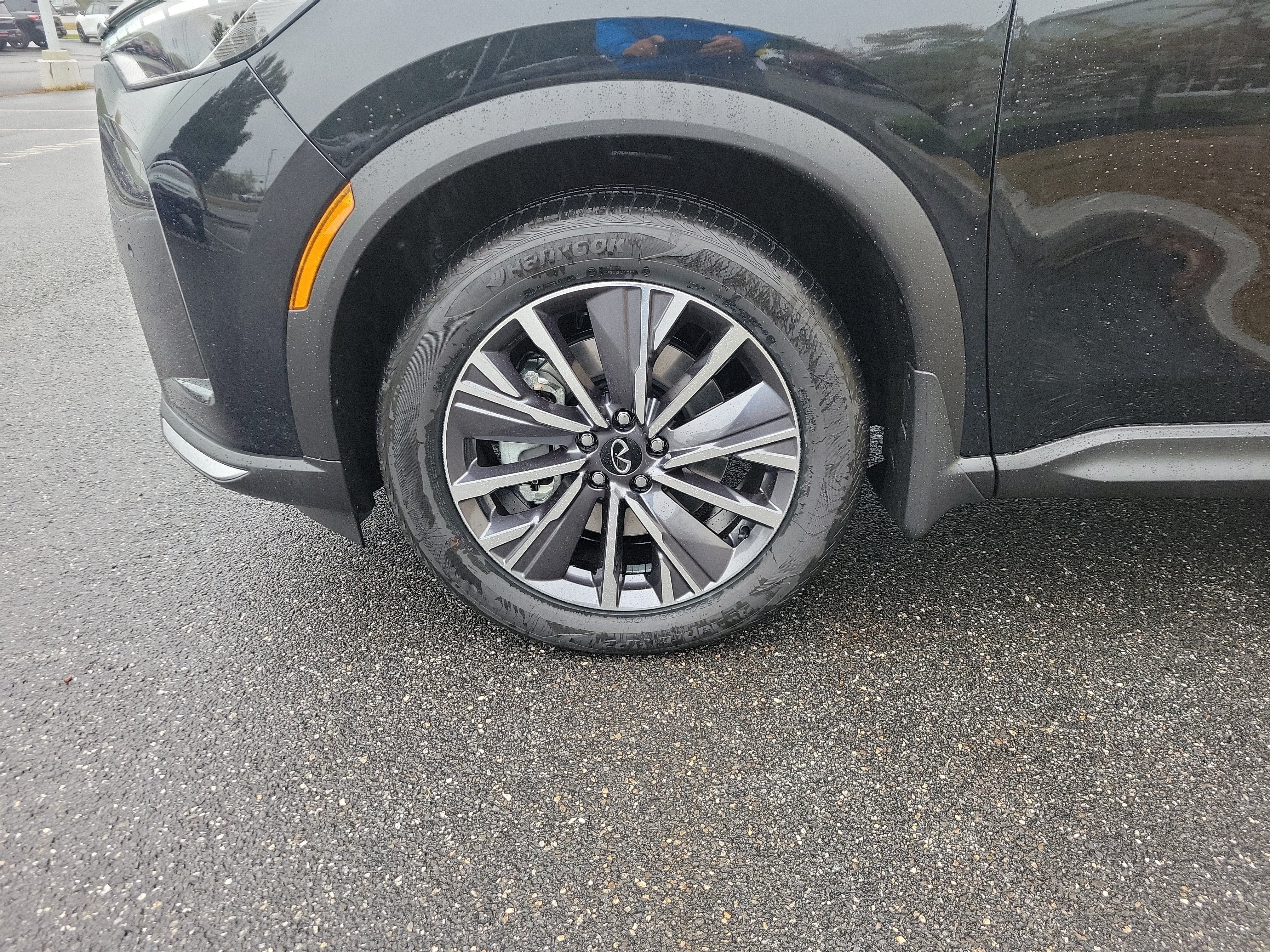 2027 INFINITI QX60 Luxe AWD