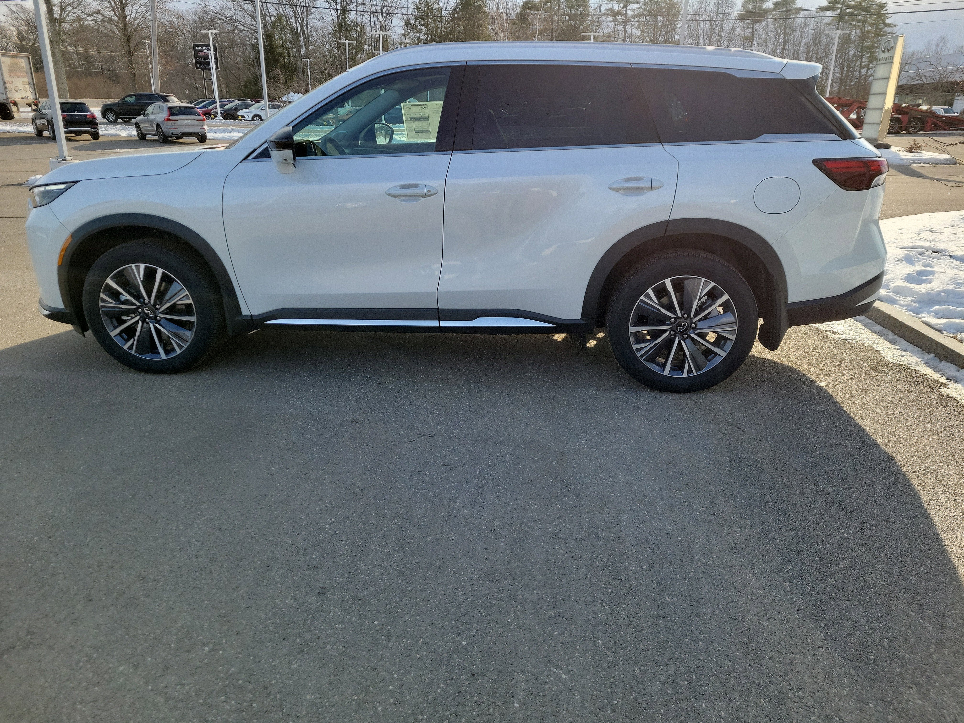 2026 INFINITI QX60 Luxe AWD