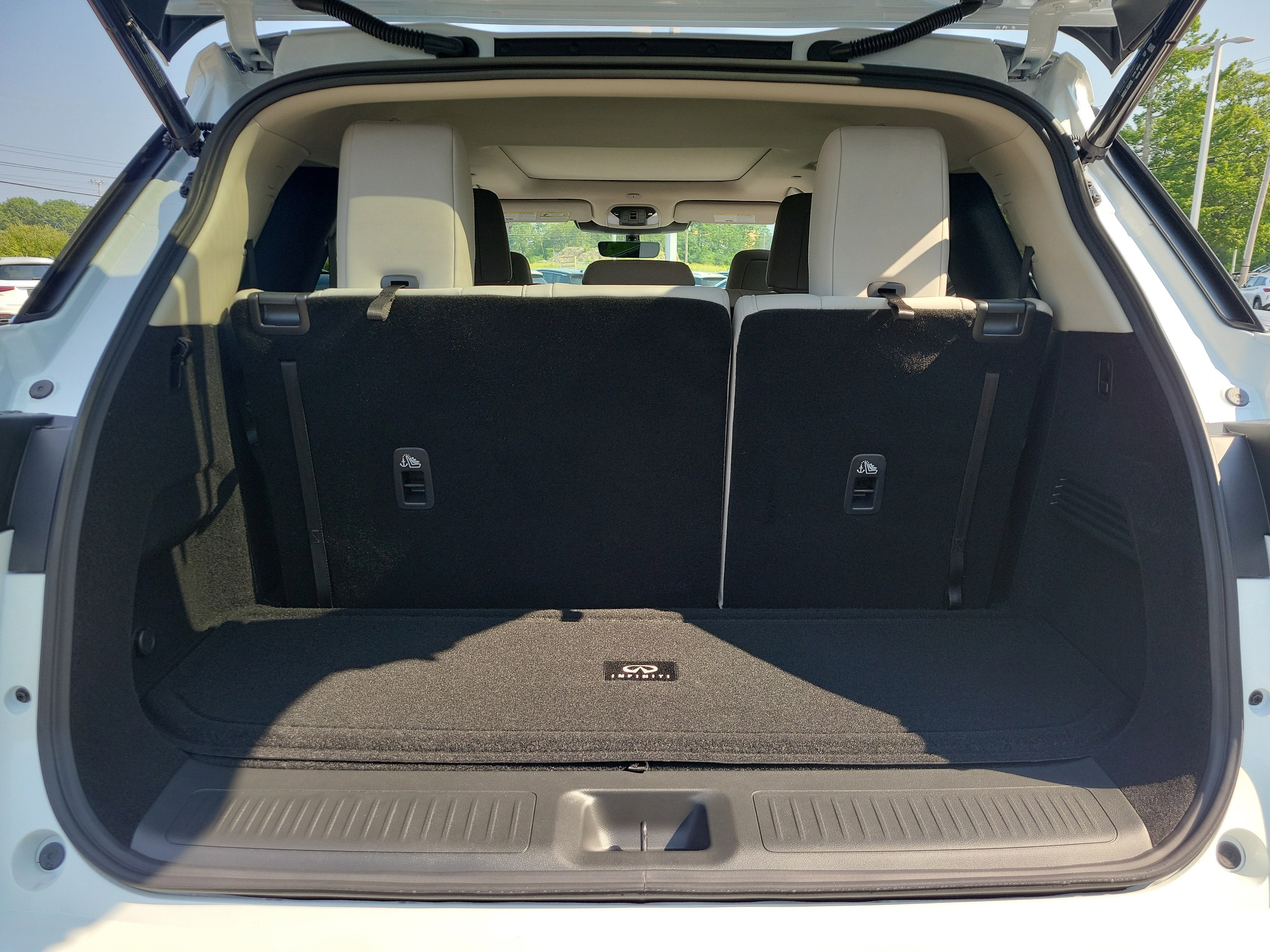 2026 INFINITI QX60 Luxe AWD