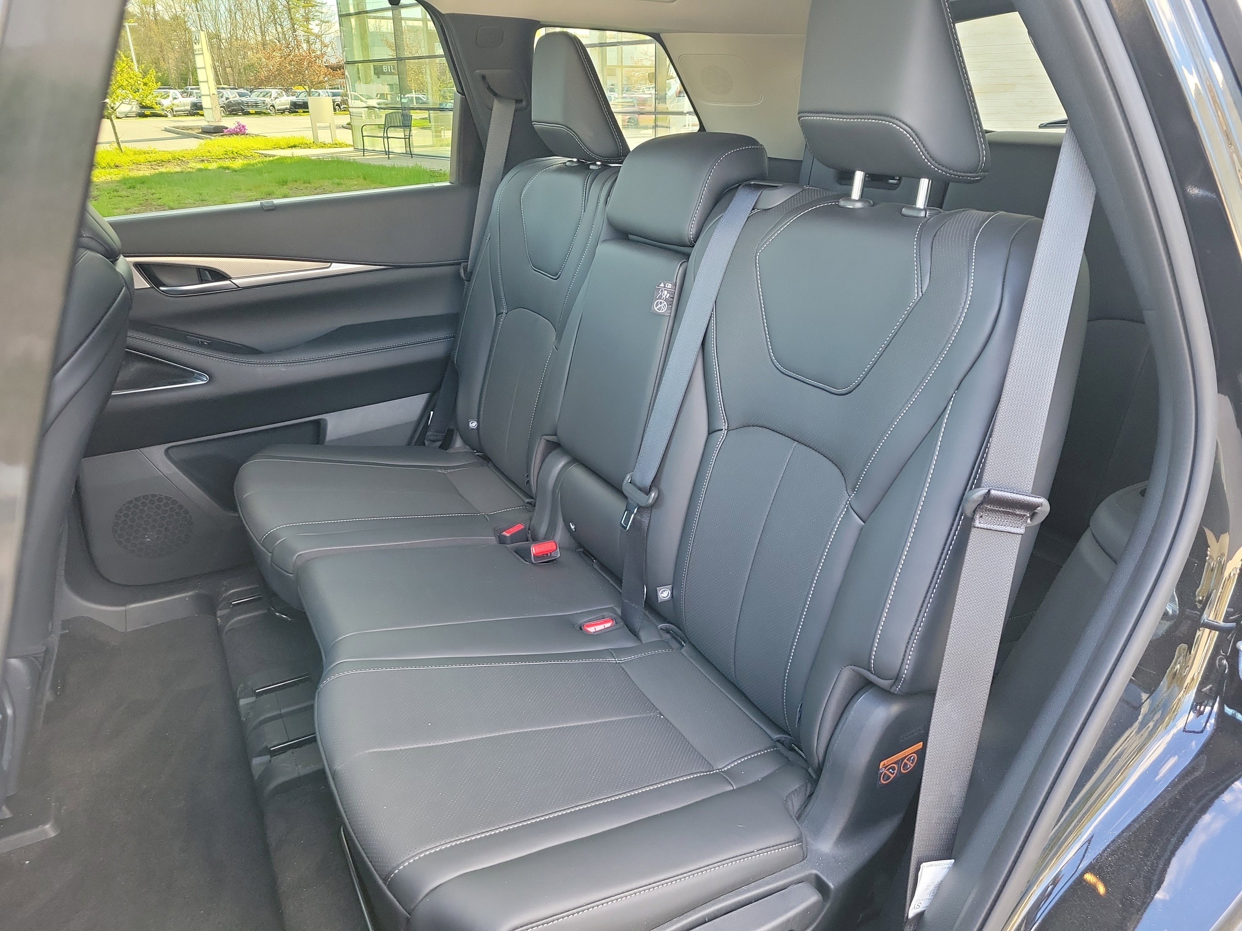 2026 INFINITI QX60 LUXE - Photo 29