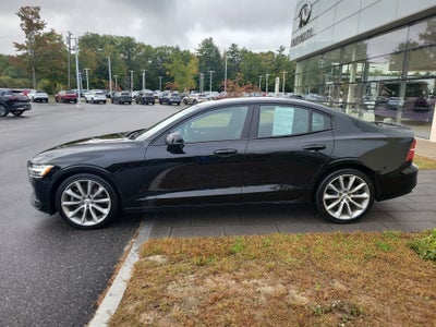 2021 Volvo S60 Momentum