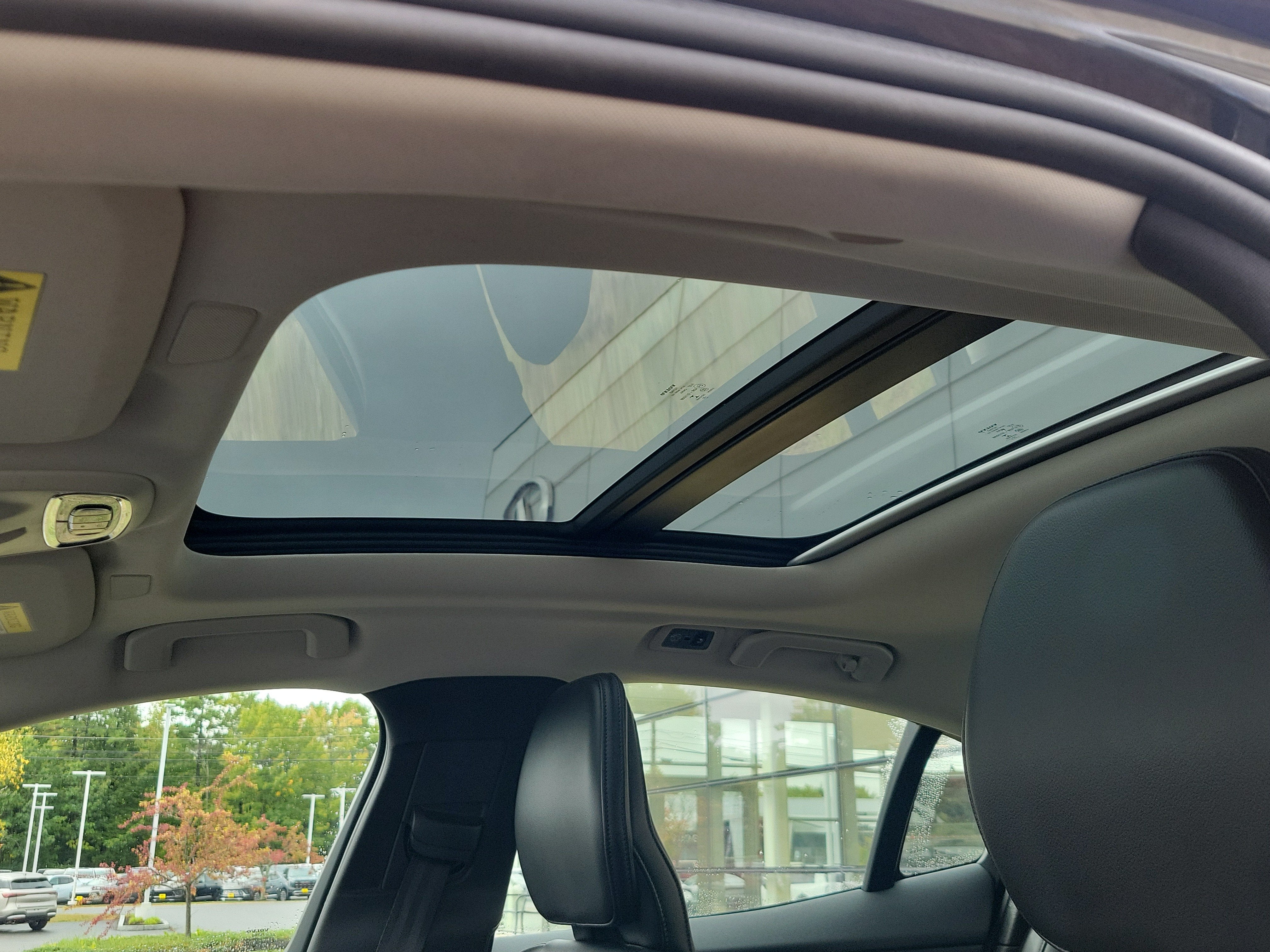 2021 Volvo S60 Momentum