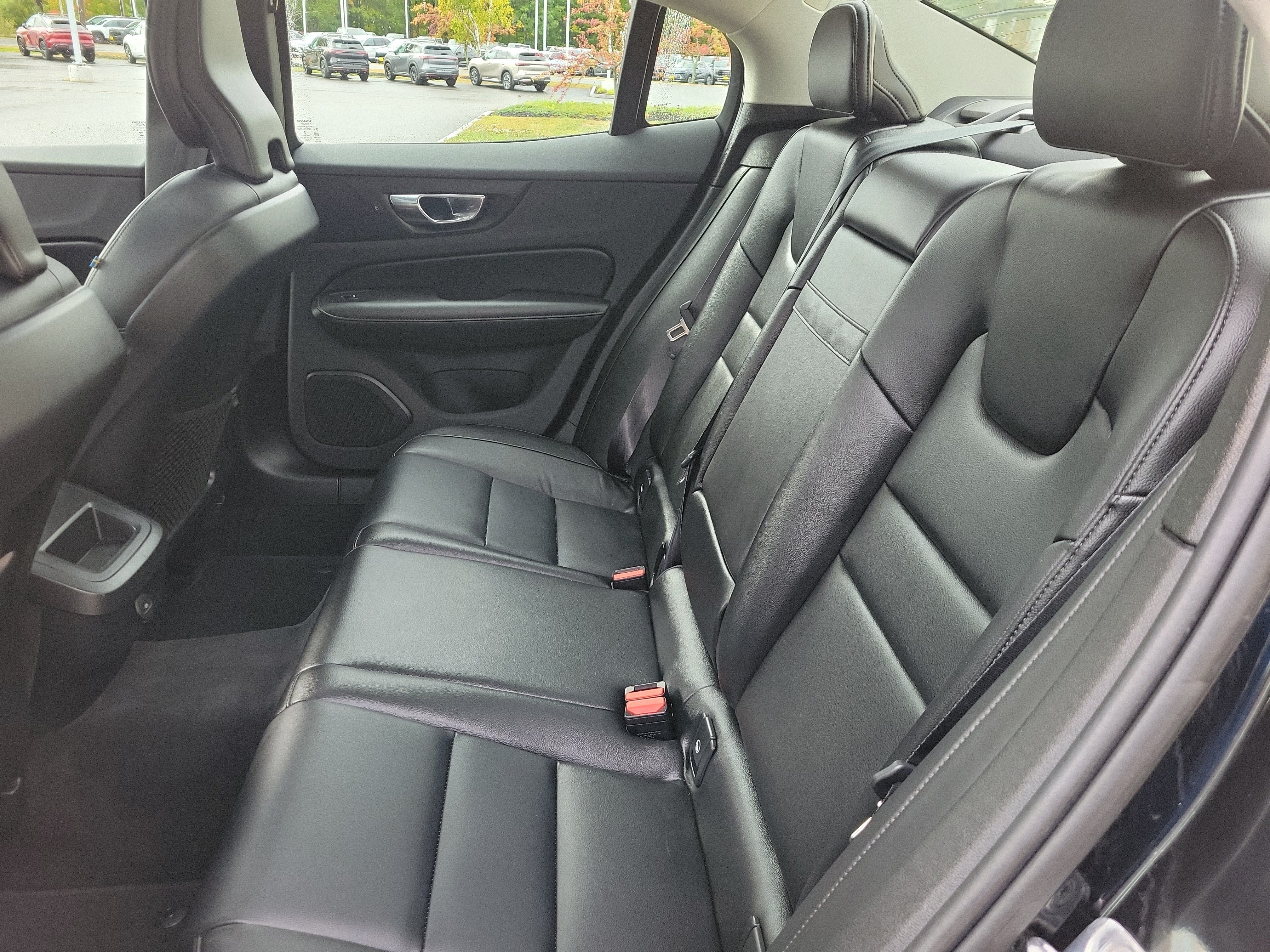 2021 Volvo S60 Momentum