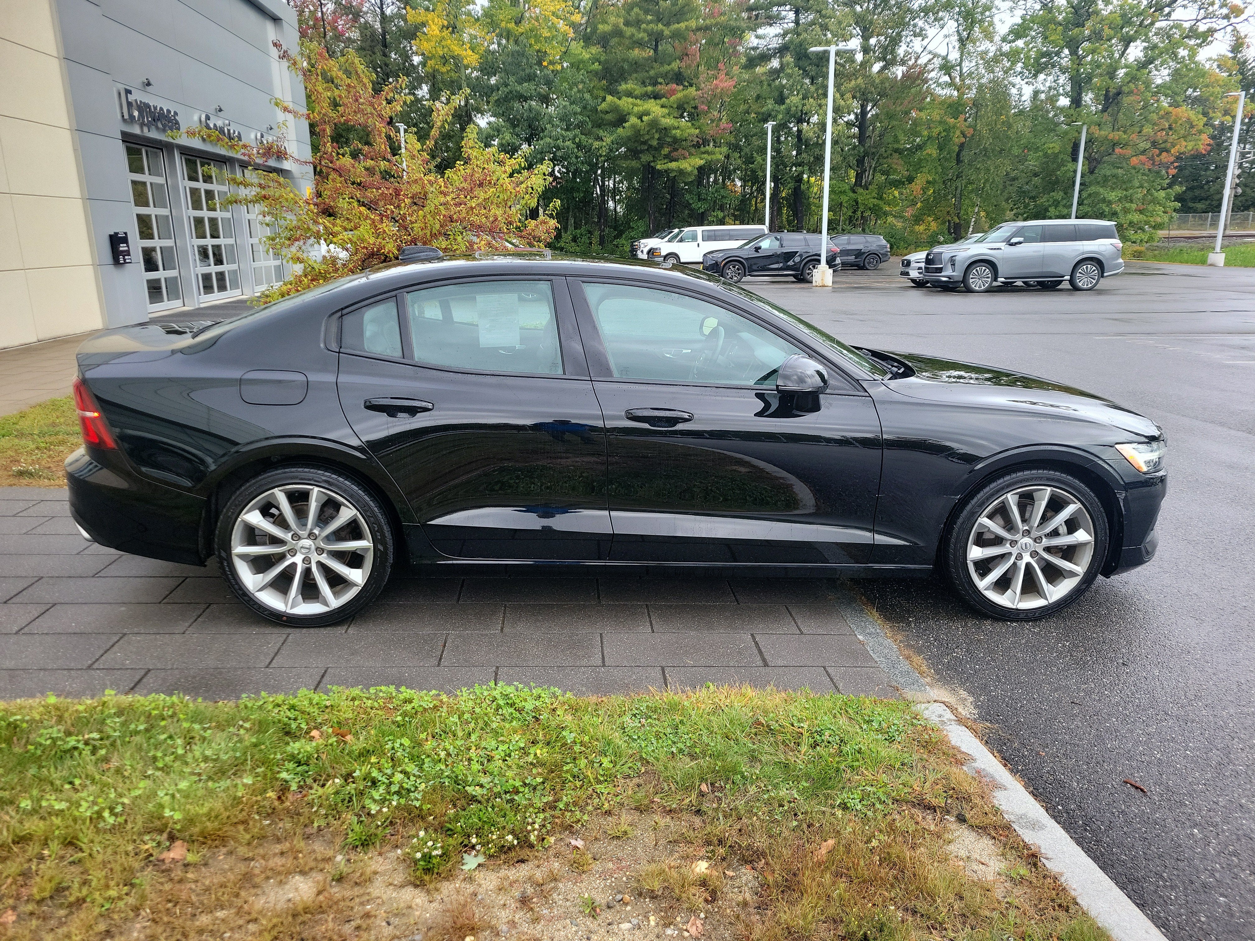 2021 Volvo S60 Momentum