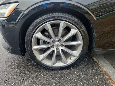 2021 Volvo S60 Momentum