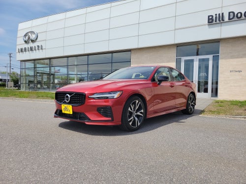 2022 Volvo S60 Recharge Plug-In Hybrid R-Design