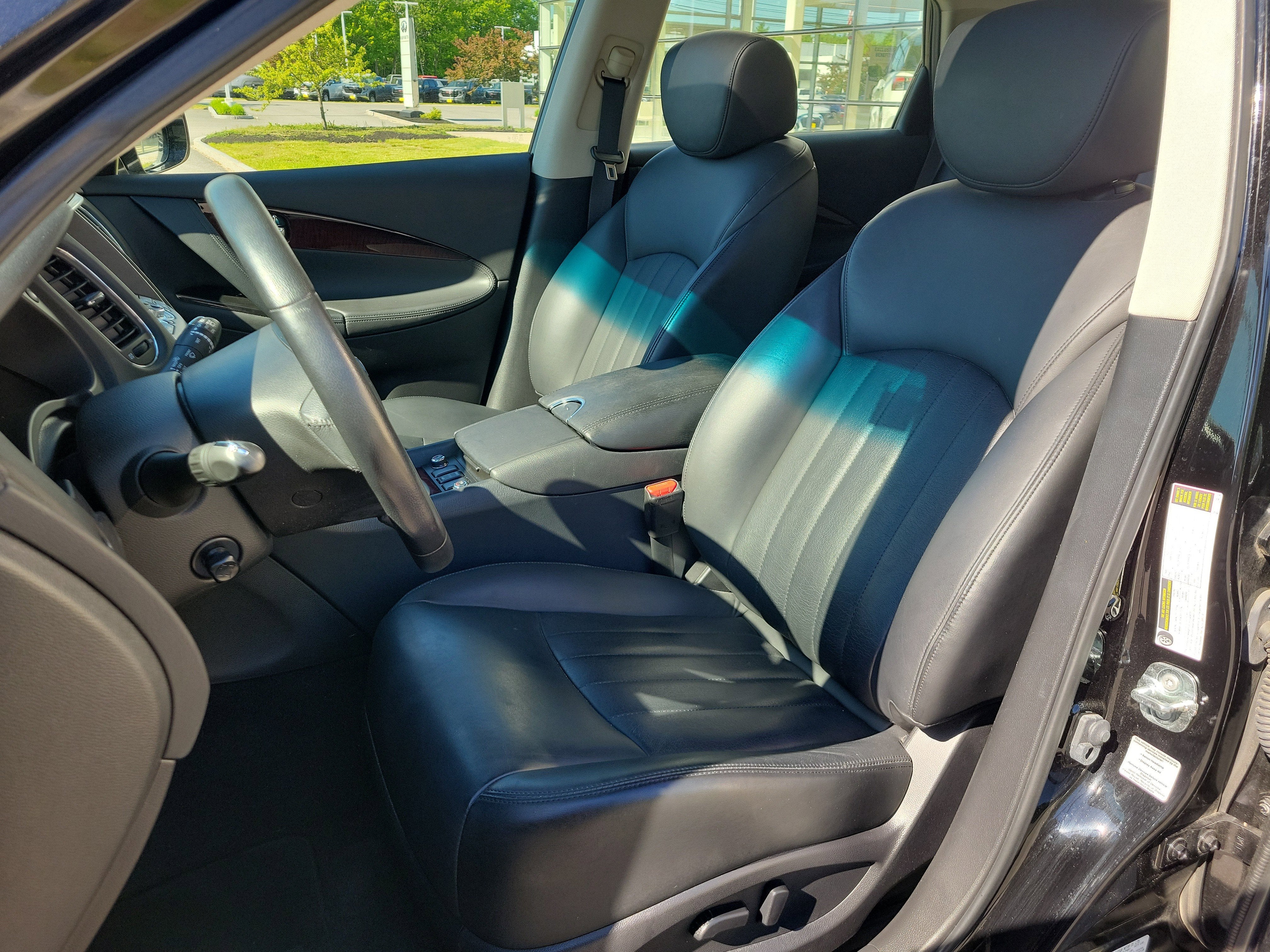 2017 INFINITI QX50 AWD
