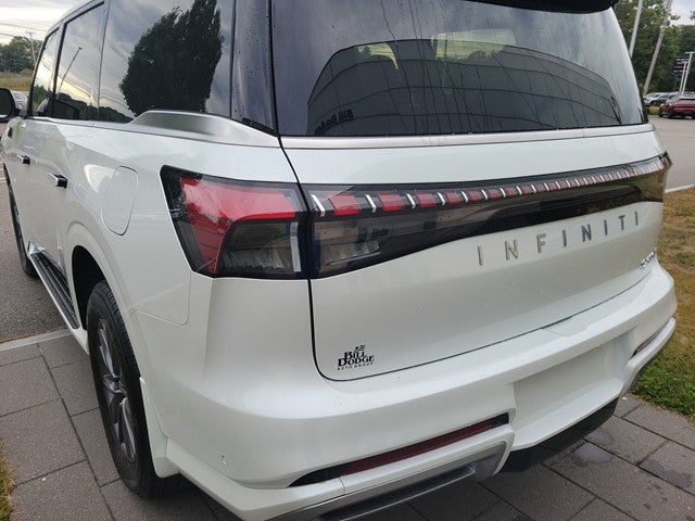 2027 INFINITI QX80 Pure 4WD