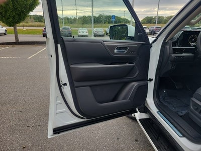 2027 INFINITI QX80 Pure 4WD