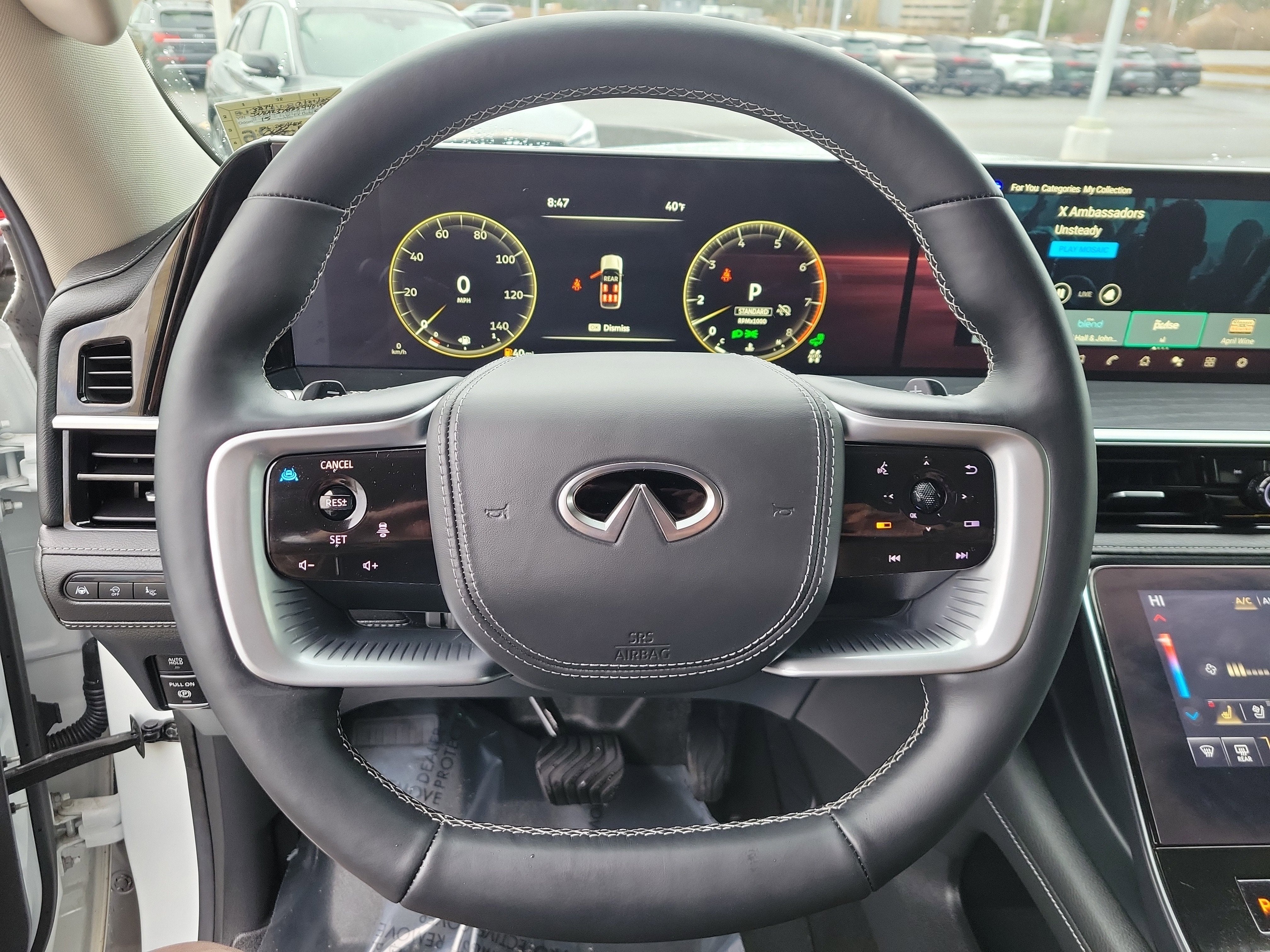 2025 INFINITI QX80 Sensory 4WD