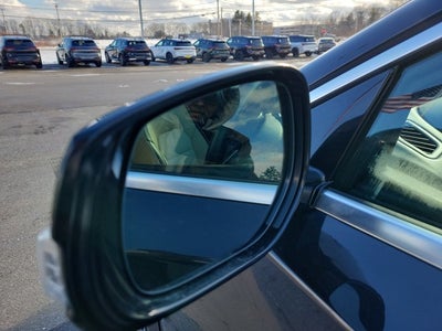 2019 INFINITI QX30 LUXE AWD