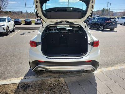 2019 INFINITI QX30 LUXE AWD