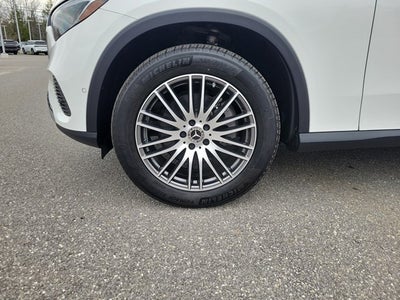 2025 Mercedes-Benz GLC GLC 300