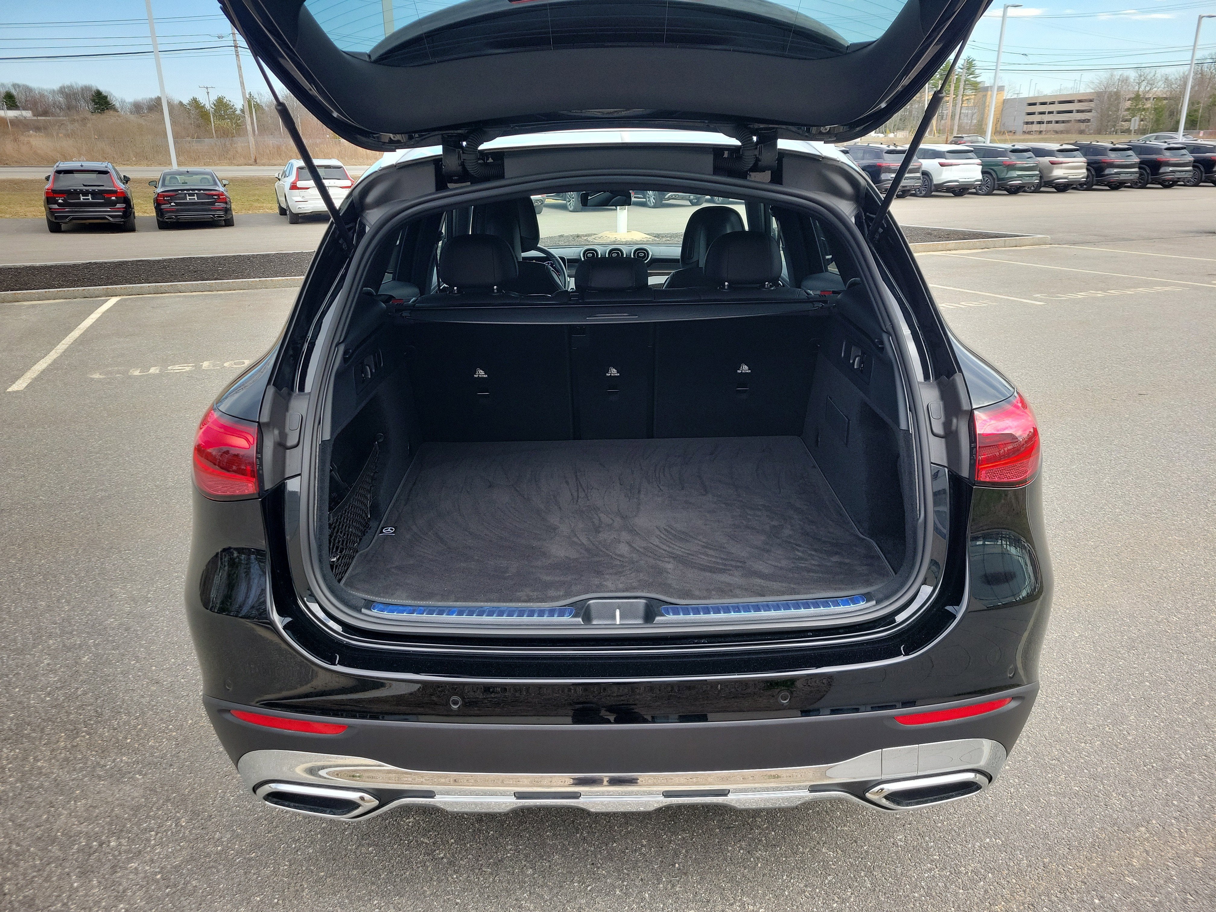 2025 Mercedes-Benz GLC Base - Photo 16