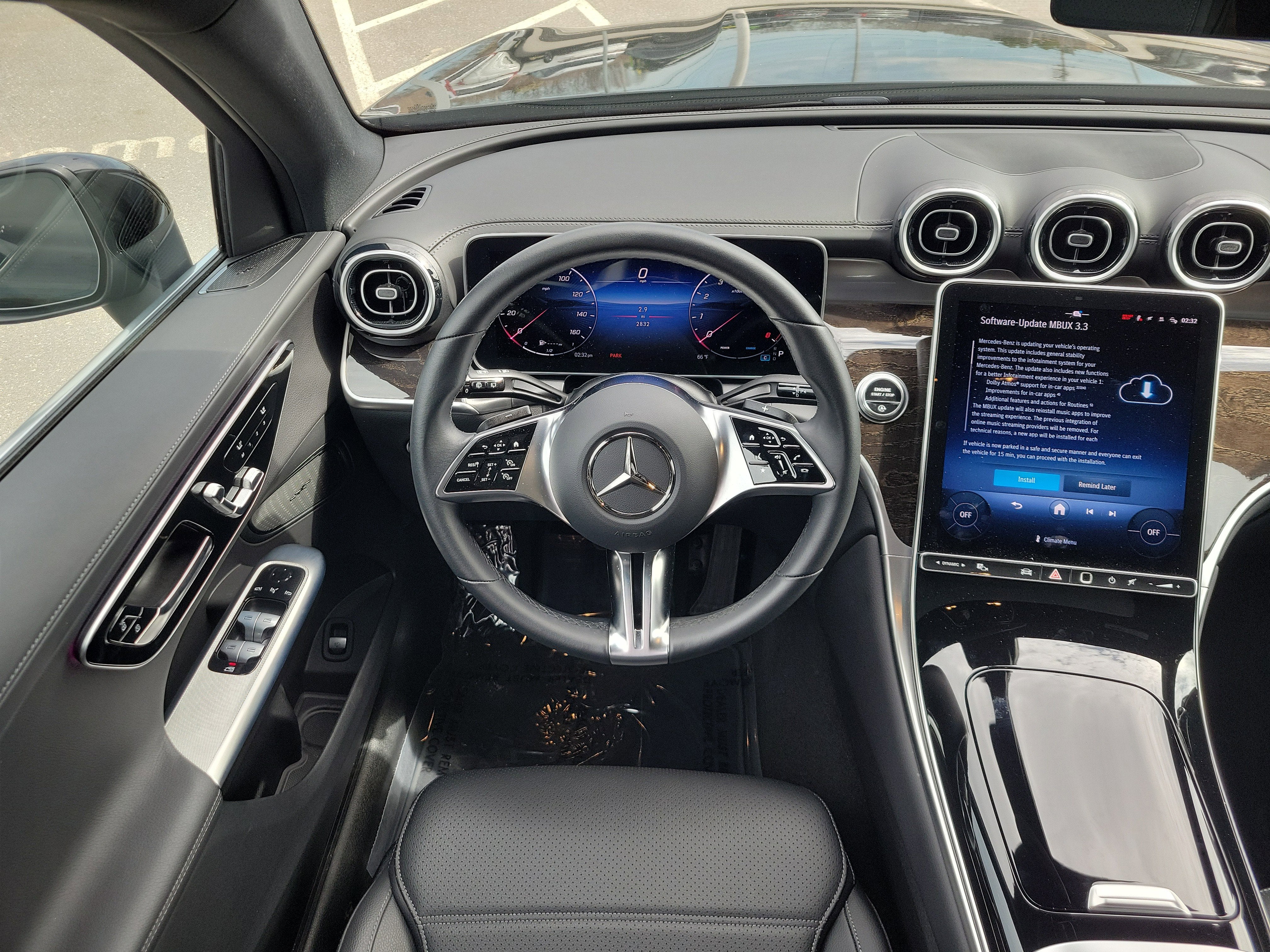 2025 Mercedes-Benz GLC Base - Photo 19