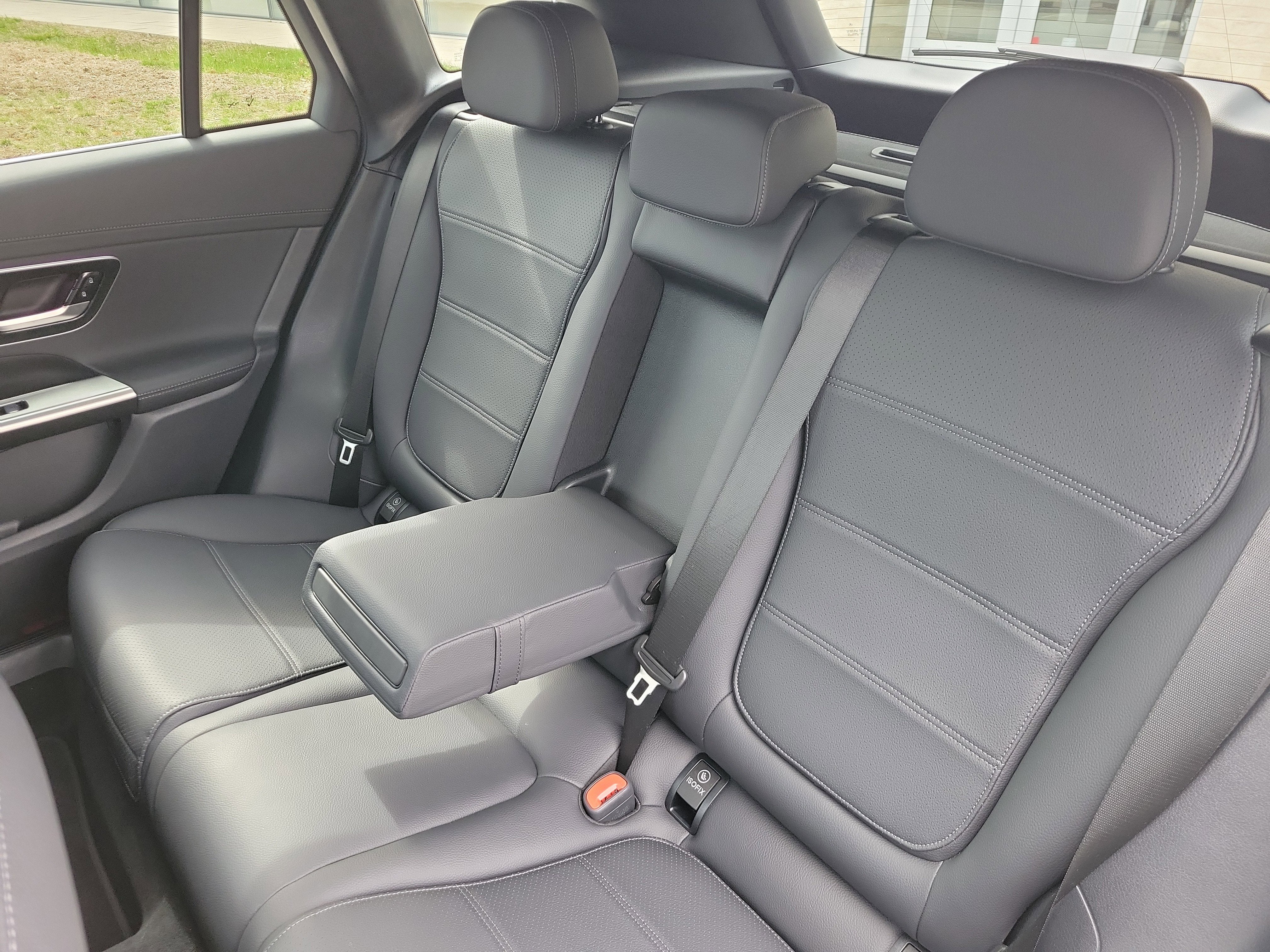 2025 Mercedes-Benz GLC Base - Photo 28