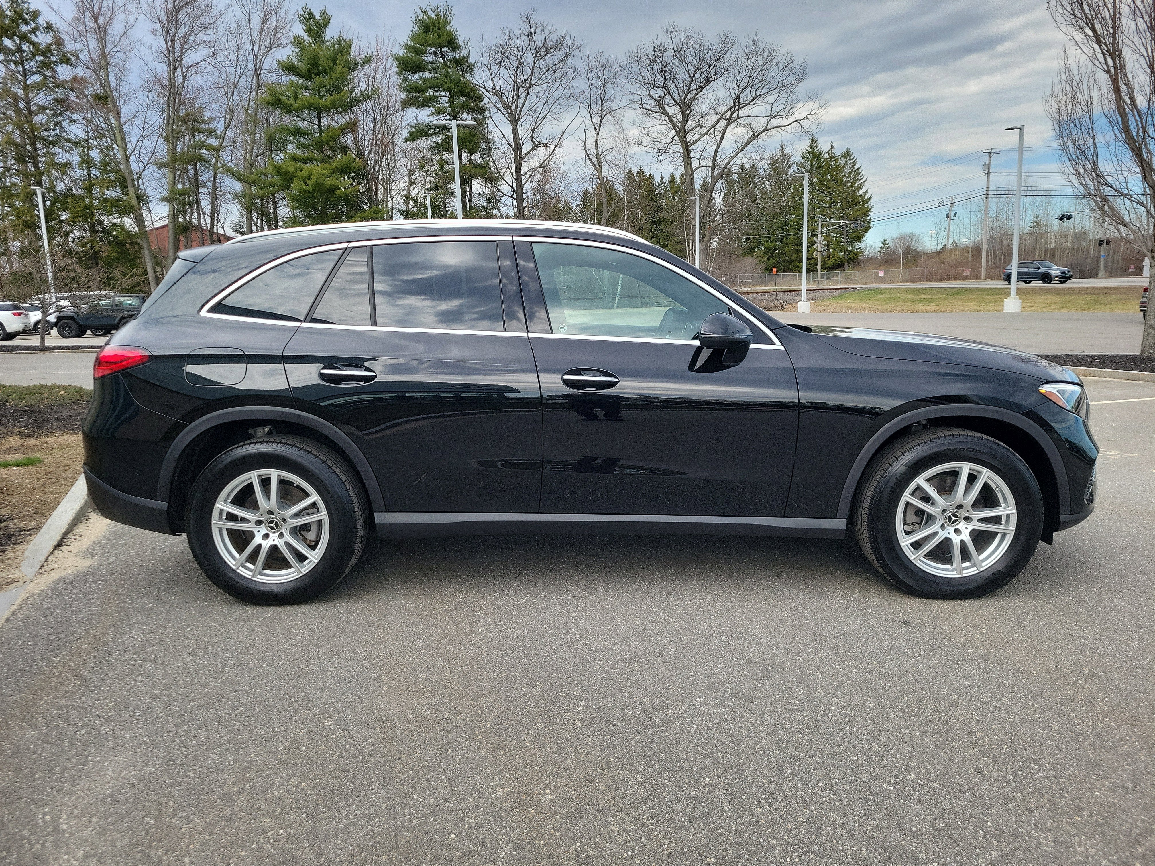 2025 Mercedes-Benz GLC GLC 300