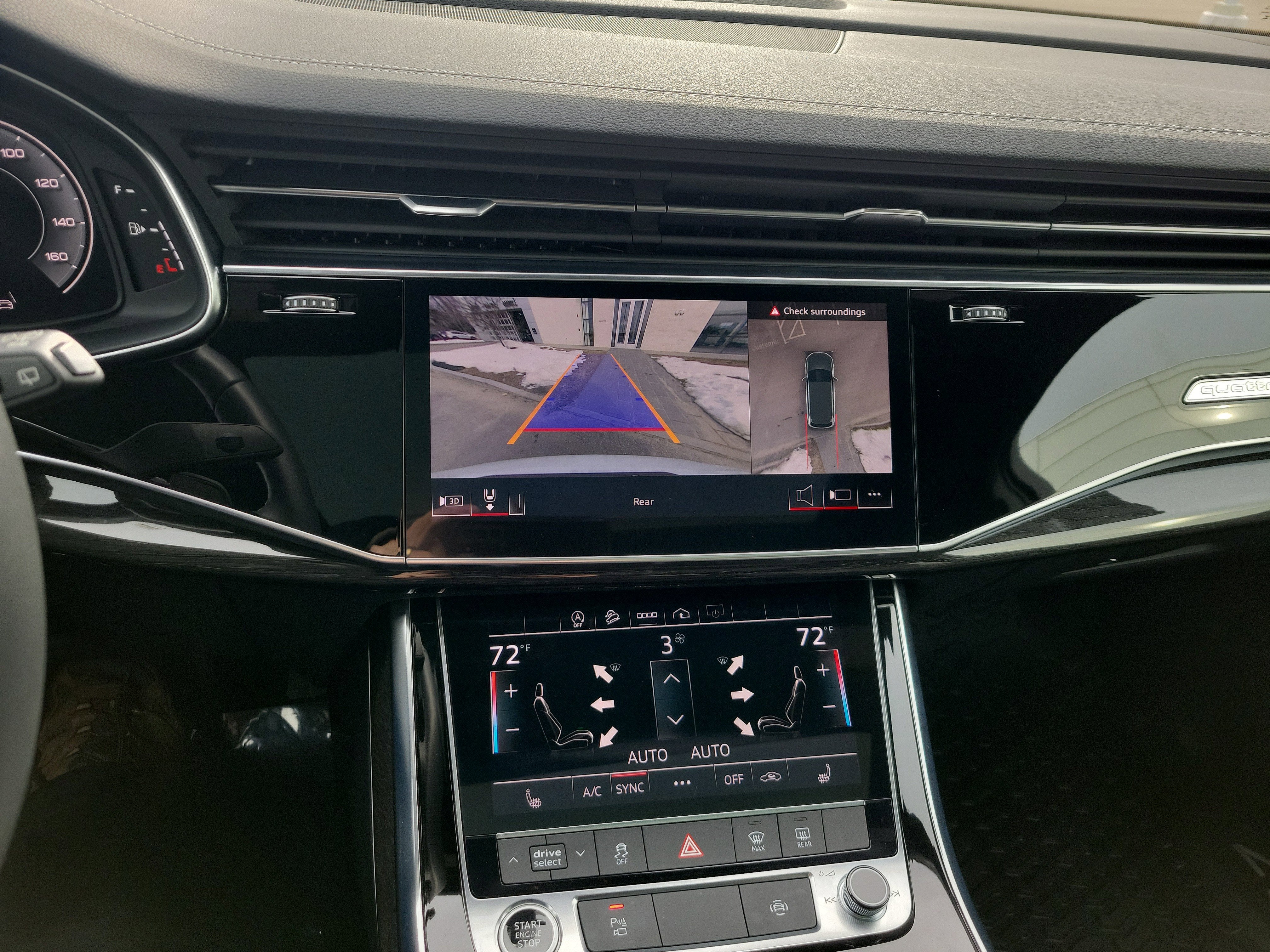 2025 Audi Q7 Premium