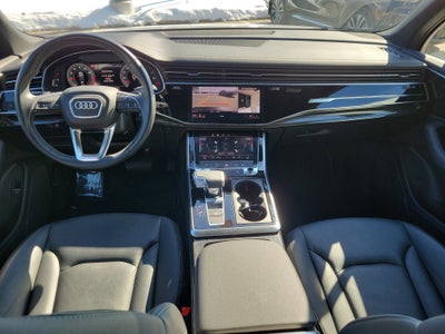 2025 Audi Q7 Premium