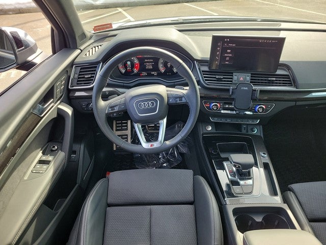 2025 Audi SQ5 Premium Plus