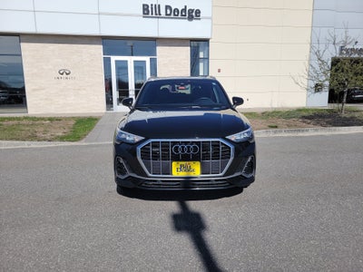 2022 Audi Q3 S line Premium