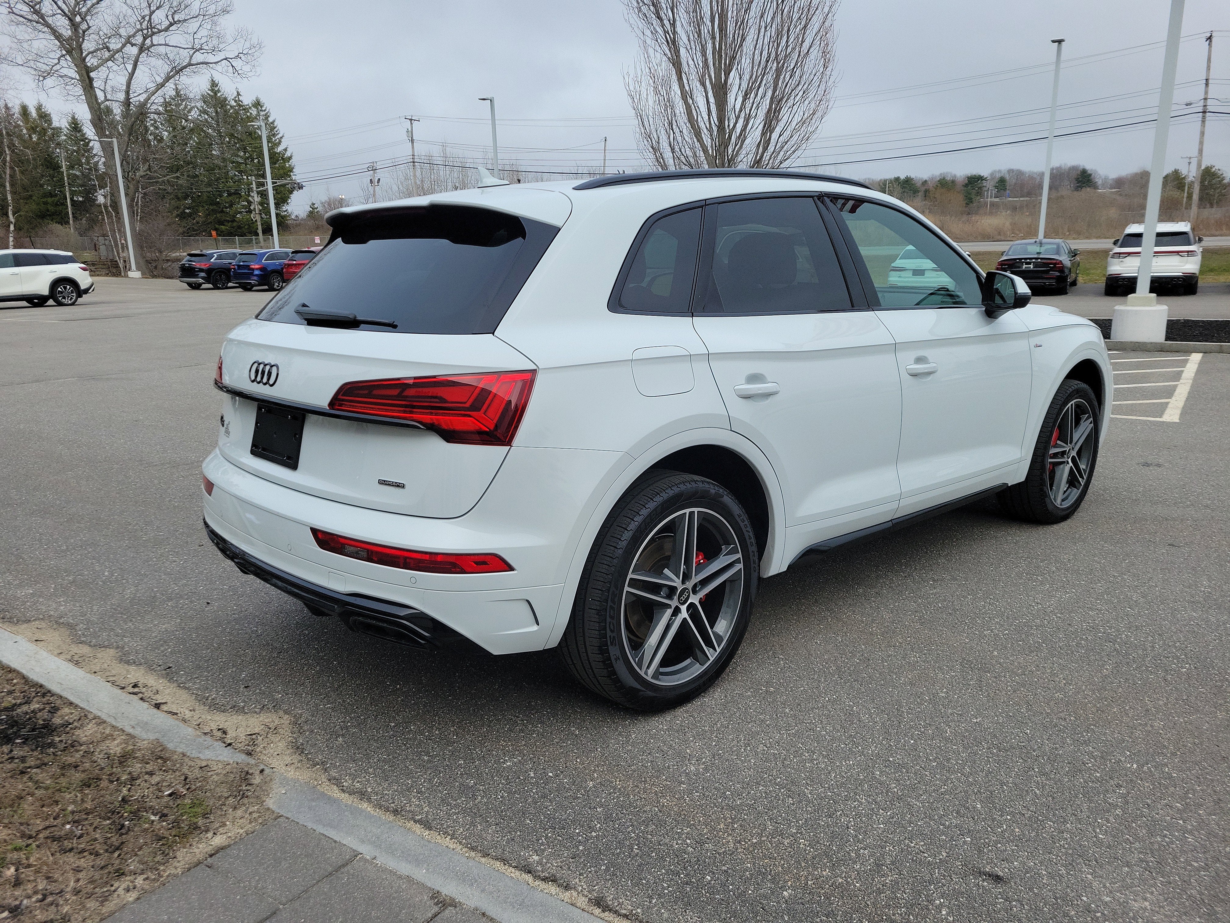 2024 Audi Q5 S line Premium Plus