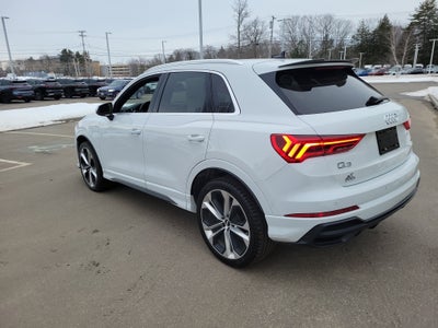 2020 Audi Q3 S line Prestige