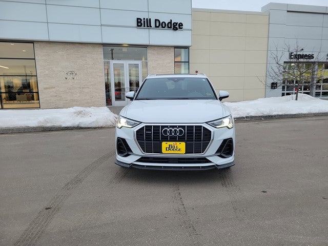 2020 Audi Q3 S line Prestige