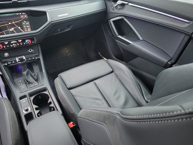 2020 Audi Q3 S line Prestige