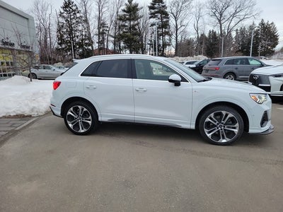 2020 Audi Q3 S line Prestige