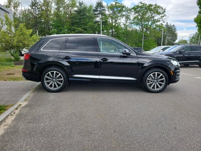 2019 Audi Q7 Premium Plus