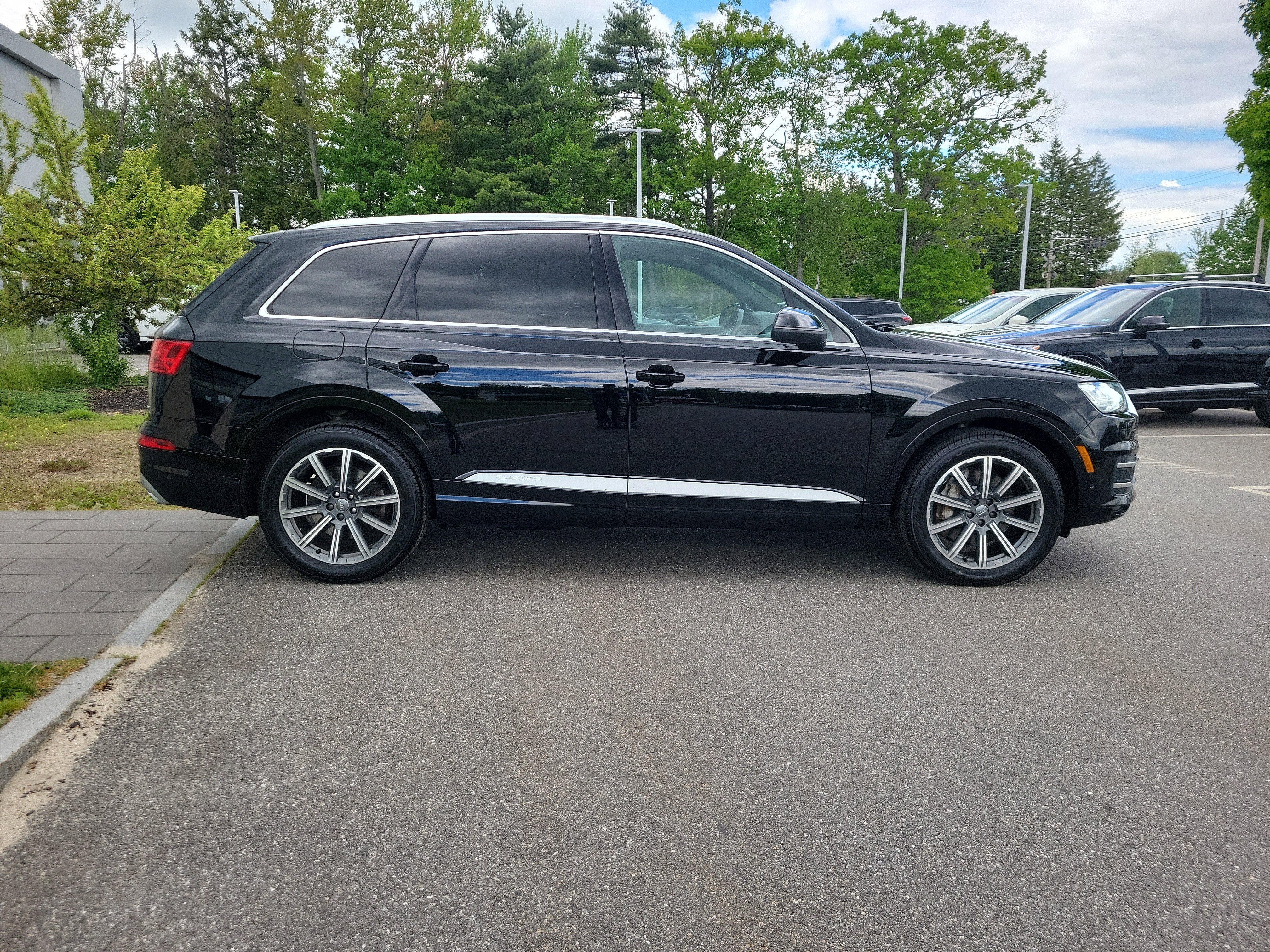 2019 Audi Q7 Premium Plus