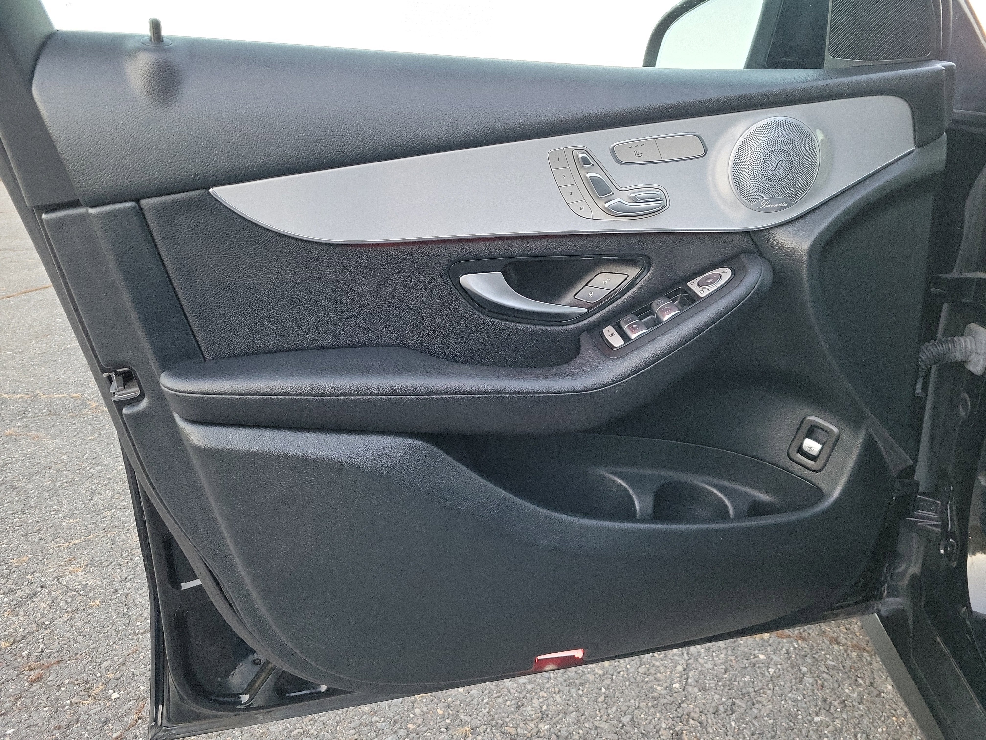 2020 Mercedes-Benz GLC GLC 300