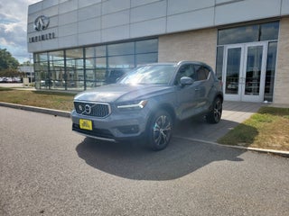 2022 Volvo XC40 Inscription