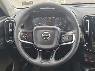 2022 Volvo XC40 Inscription