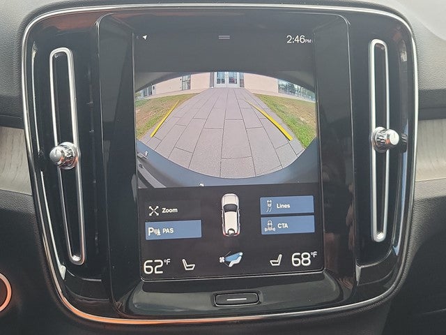 2022 Volvo XC40 Inscription