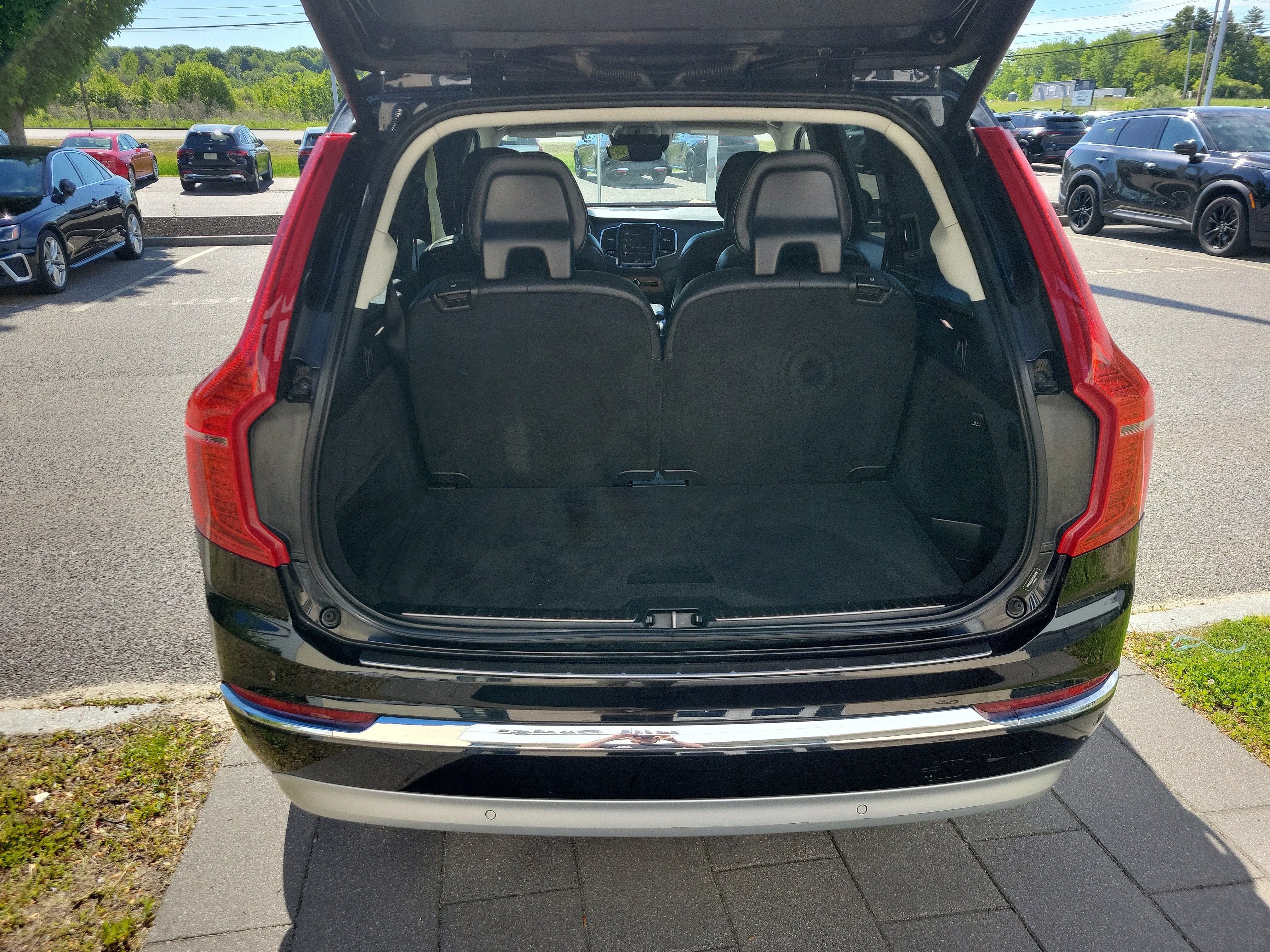 2022 Volvo XC90 Recharge Plug-In Hybrid Inscription Expression