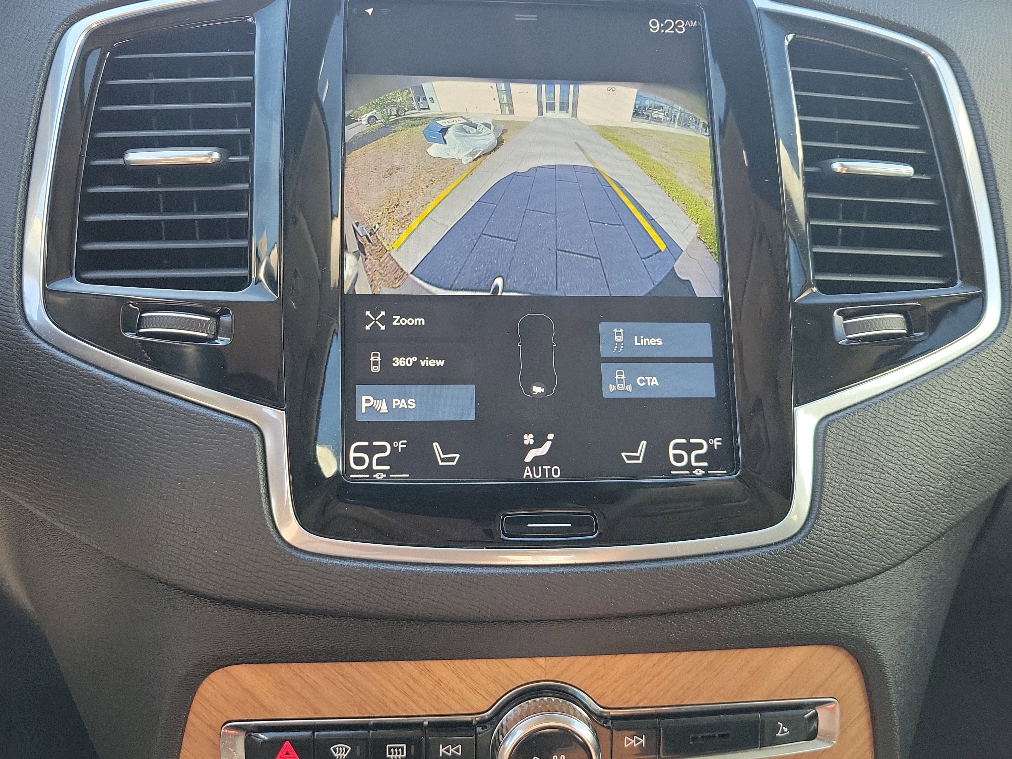 2022 Volvo XC90 Recharge Plug-In Hybrid Inscription Expression