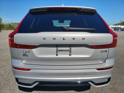 2024 Volvo XC60 Plus Dark Theme