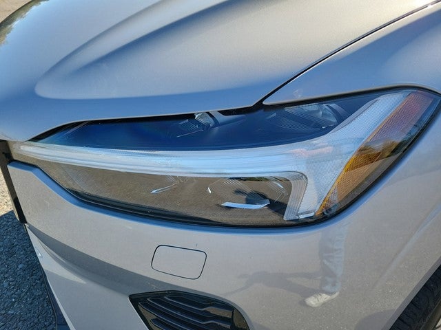 2024 Volvo XC60 Plus Dark Theme