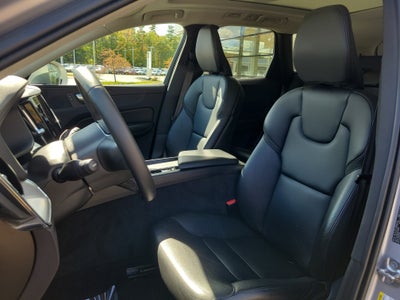 2023 Volvo XC60 Core
