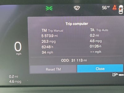 2024 Volvo XC40 Plus Bright Theme