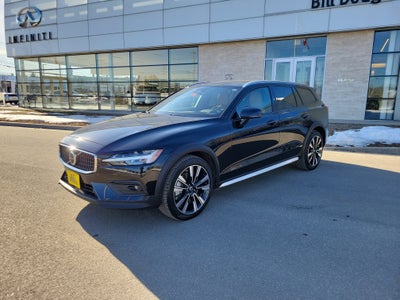 2024 Volvo V60 Cross Country Ultimate